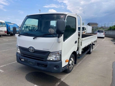 TOYOTA DYNA TRUCK