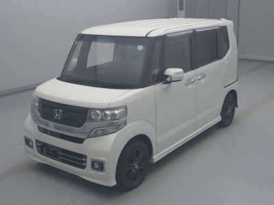 HONDA N BOX CUSTOM