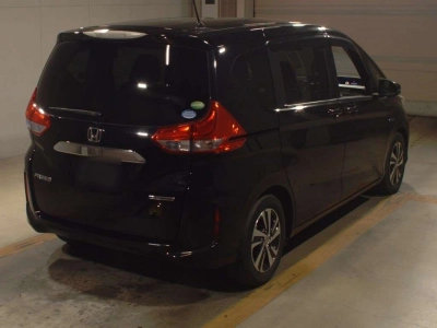 HONDA FREED HYBRID