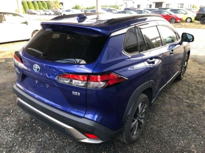 TOYOTA COROLLA CROSS