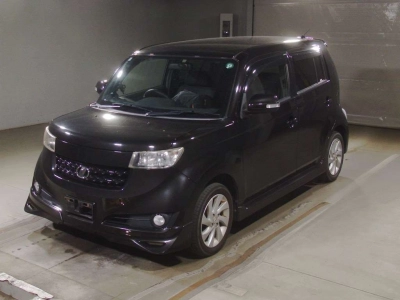 TOYOTA BB