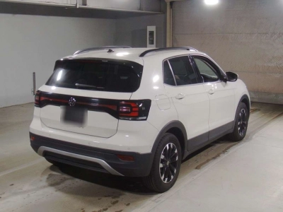 VOLKSWAGEN T-CROSS