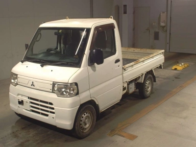 MITSUBISHI MINICAB TRUCK