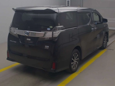 TOYOTA VELLFIRE HYBRID