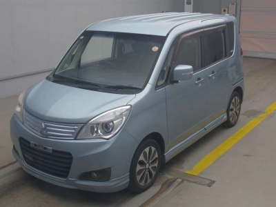 MITSUBISHI DELICA D:2