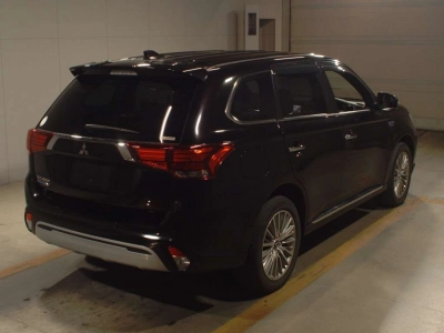 MITSUBISHI OUTLANDER PHEV