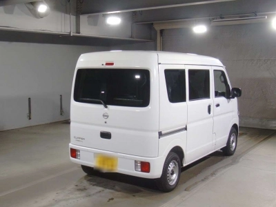 NISSAN CLIPPER VAN