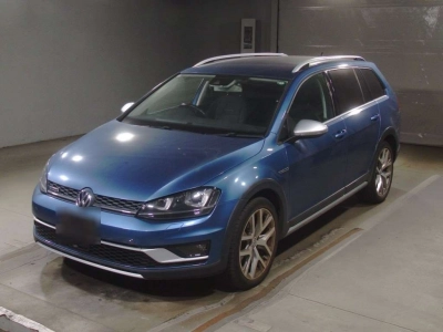 VOLKSWAGEN GOLF ALLTRACK