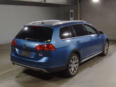 VOLKSWAGEN GOLF ALLTRACK