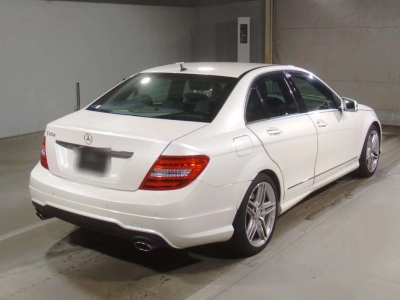 MERCEDES BENZ C CLASS