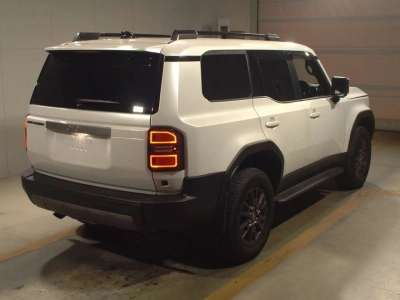 TOYOTA LAND CRUISER 250