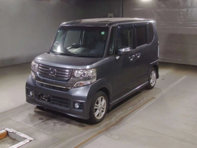HONDA N BOX CUSTOM