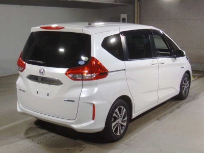 HONDA FREED HYBRID