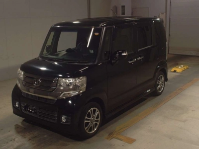 HONDA N BOX CUSTOM