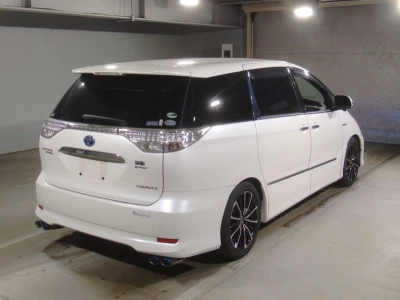TOYOTA ESTIMA HYBRID