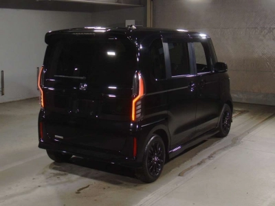 HONDA N BOX CUSTOM