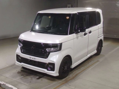 HONDA N BOX CUSTOM