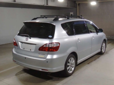 TOYOTA IPSUM