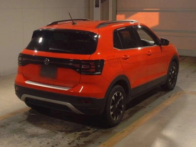 VOLKSWAGEN T-CROSS
