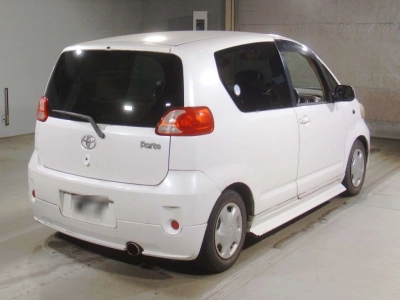 TOYOTA PORTE
