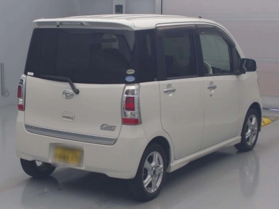 DAIHATSU TANTO EXE