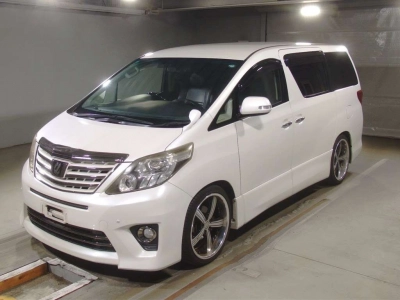 TOYOTA ALPHARD