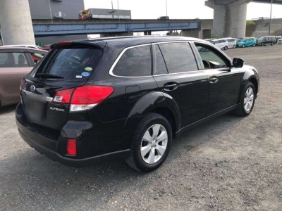 SUBARU OUTBACK