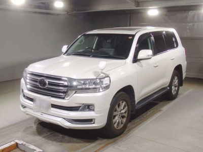 TOYOTA LAND CRUISER