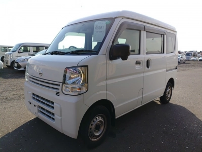 NISSAN NV100 CLIPPER