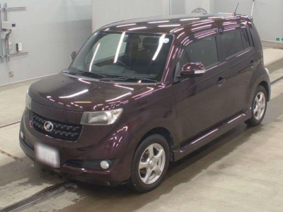 TOYOTA BB