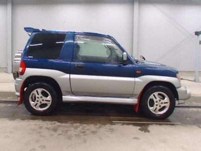 MITSUBISHI PAJERO IO