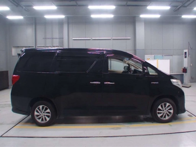 TOYOTA ALPHARD HYBRID