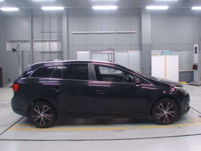 TOYOTA AVENSIS WAGON