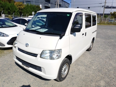 TOYOTA TOWN ACE