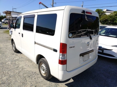TOYOTA TOWN ACE