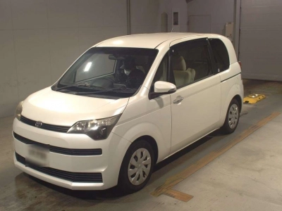 TOYOTA SPADE