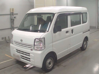 NISSAN NV100 CLIPPER
