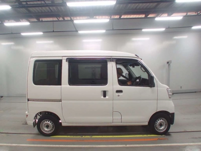 DAIHATSU HIJET CARGO