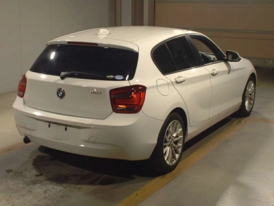 BMW 1 SERIES