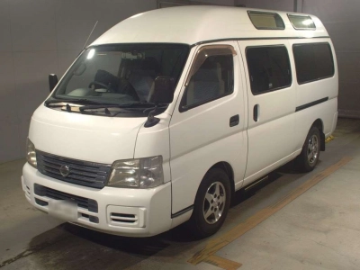 NISSAN CARAVAN BUS