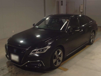 TOYOTA CROWN HYBRID
