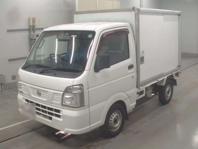 NISSAN NT100 CLIPPER