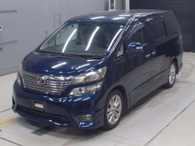 TOYOTA VELLFIRE