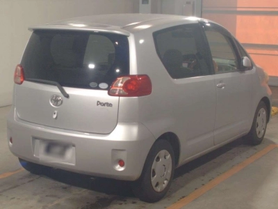 TOYOTA PORTE