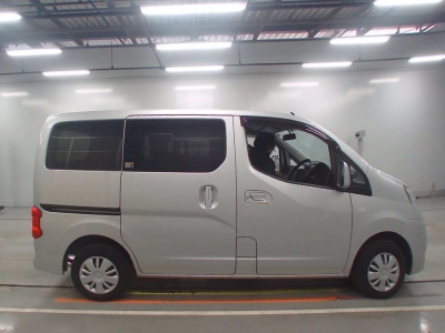 NISSAN NV200 VANETTE