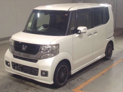 HONDA N BOX CUSTOM