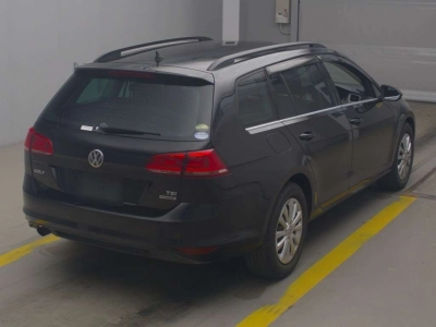 VOLKSWAGEN GOLF VARIANT