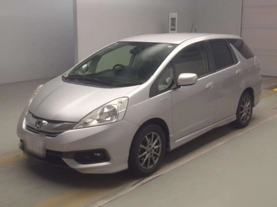 HONDA FIT SHUTTLE HYBRID