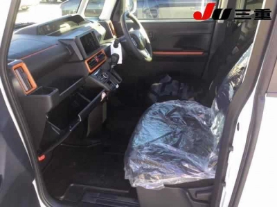 DAIHATSU TANTO FUN CROSS