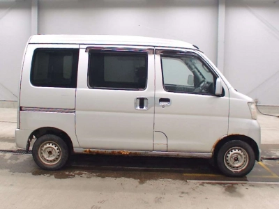 DAIHATSU HIJET CARGO
